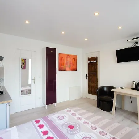 Cosy Studio In Paris-Vincennes * ヴァンセンヌ